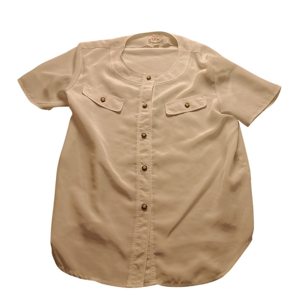 Vintage White Women's Short Sleeve Button Up Blouse Gold Pearl Button Scoop Neck